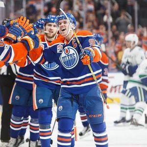 Meet your Posher, Adam